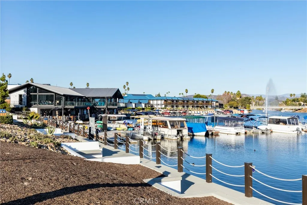 https://cdn.realtyfeed.com/cdn/127/306714132/b1219b91b82aa59bd5fefc65dbe54eaa.webp