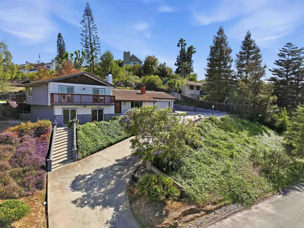 https://cdn.realtyfeed.com/cdn/127/306714137/2bcf9d462360db70bf5ff29791779bfb.webp