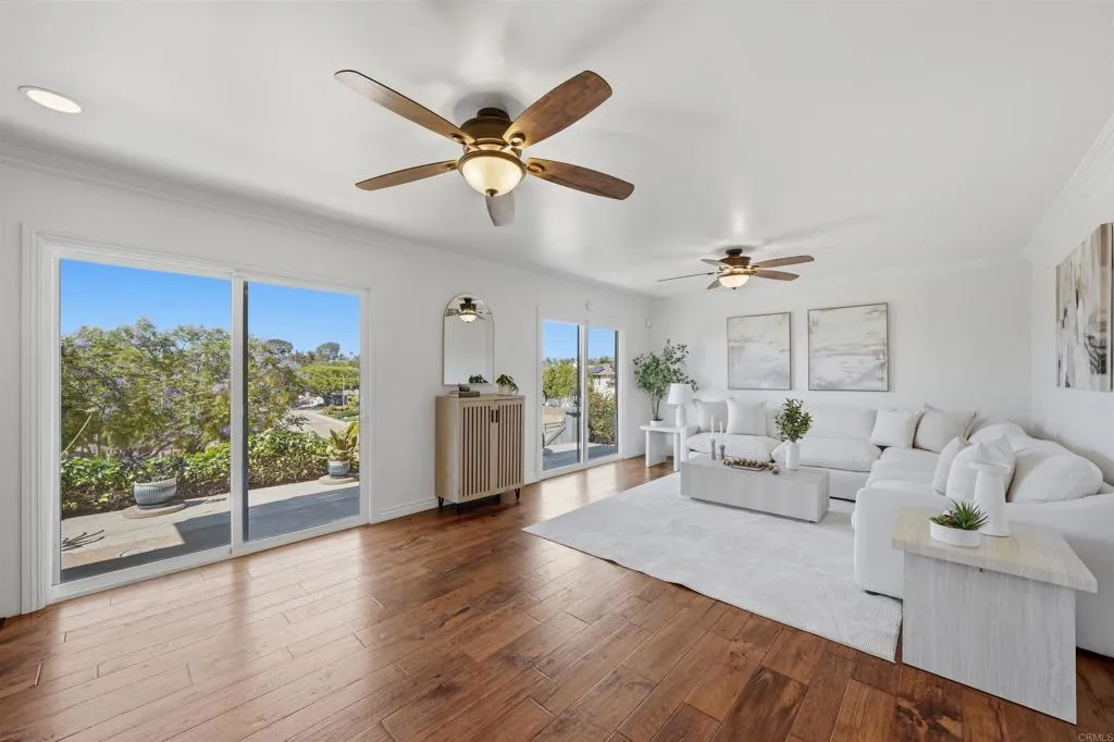 https://cdn.realtyfeed.com/cdn/127/306714137/f95c5ba39ccf5eb84cb3b9d4767adc4d.webp