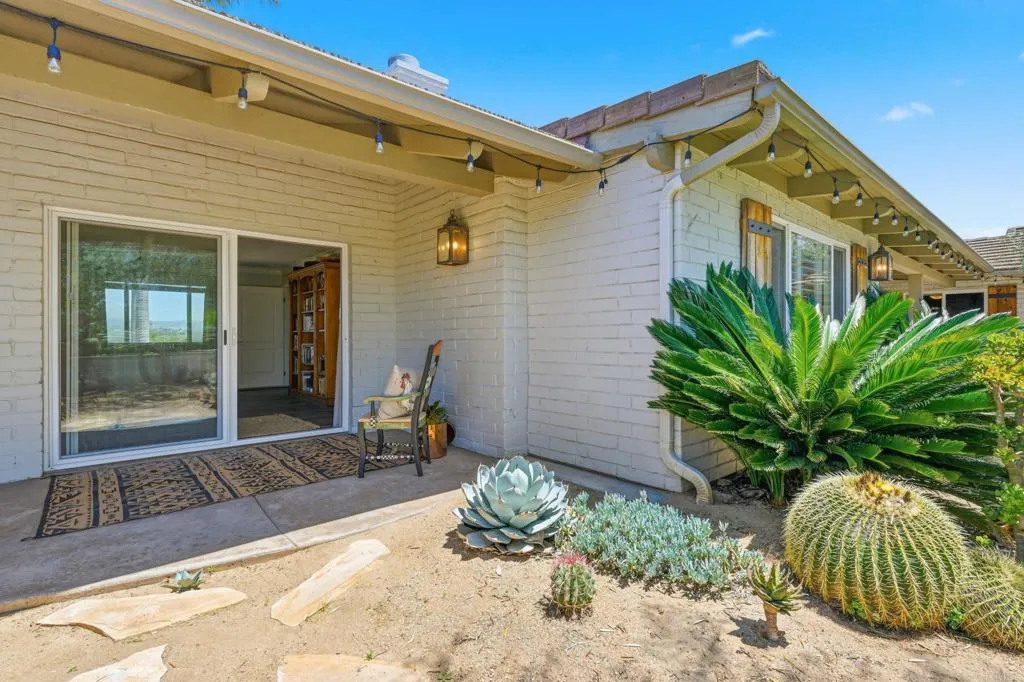 https://cdn.realtyfeed.com/cdn/127/306714150/4866af8476867316d3352e1f2c1f7f83.webp