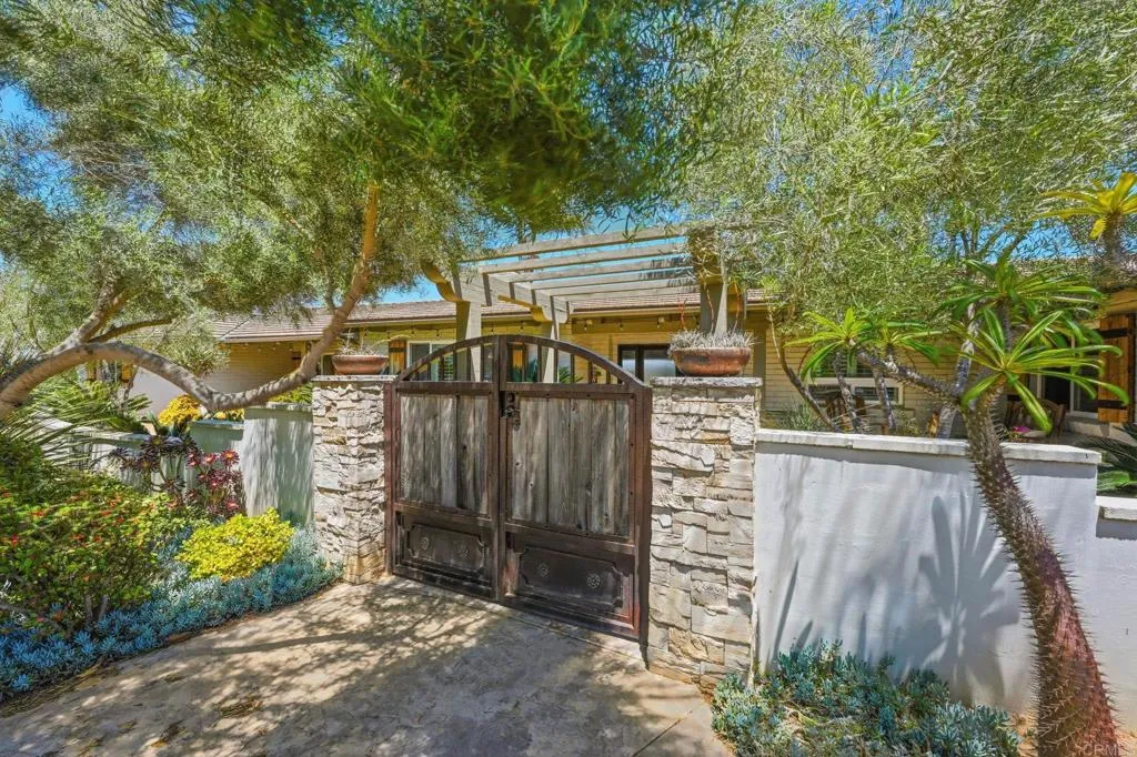 https://cdn.realtyfeed.com/cdn/127/306714150/a0b0a805fb83fb3b8f5f468f3b7a7f6a.webp