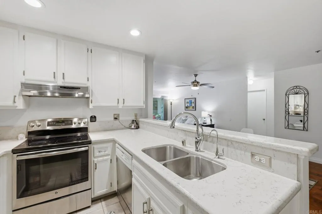https://cdn.realtyfeed.com/cdn/127/306714162/612146f1a4fdb6fb6d5dd6210571ce22.webp