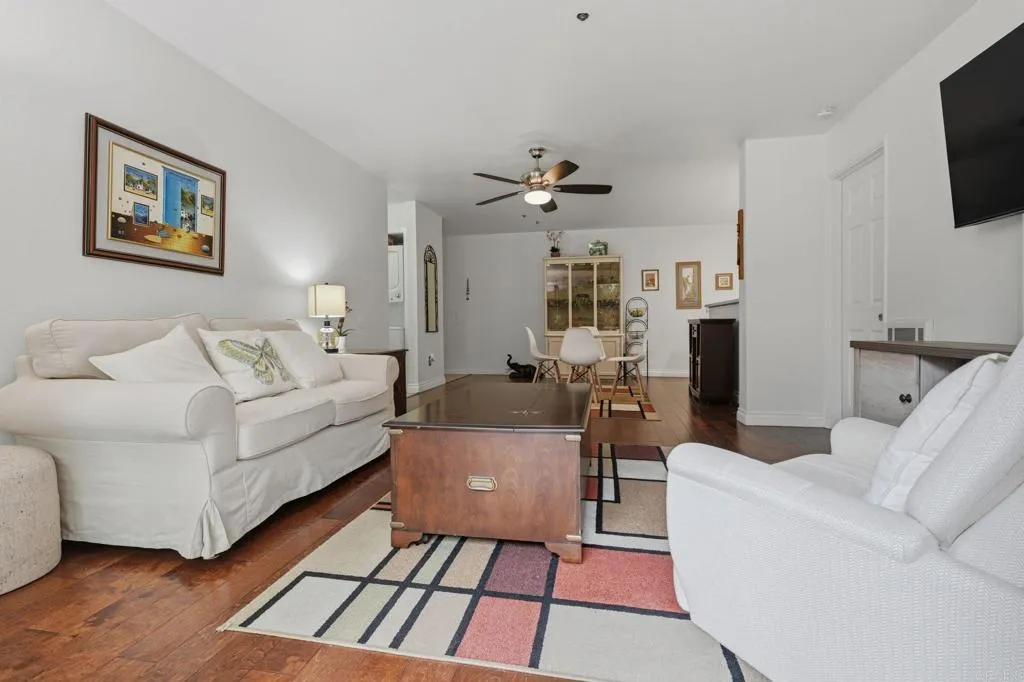 https://cdn.realtyfeed.com/cdn/127/306714162/9700bcd96f251529e96f70475472d98b.webp