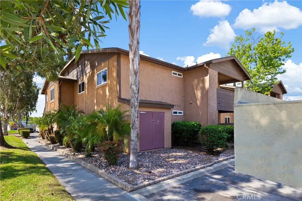 https://cdn.realtyfeed.com/cdn/127/306714166/a76522dd34cf14a8dea58c8e0eb8b8b7.webp