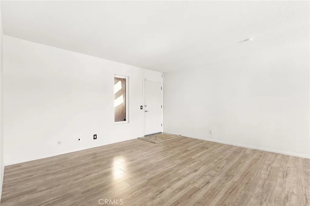 https://cdn.realtyfeed.com/cdn/127/306714166/ab08ff2df44766c161380623f06a3c9c.webp
