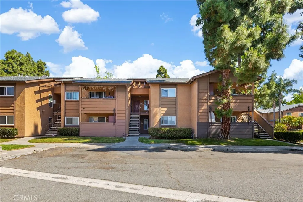 https://cdn.realtyfeed.com/cdn/127/306714166/b9bc4b9b0275ab905f9d5582f6b8b814.webp