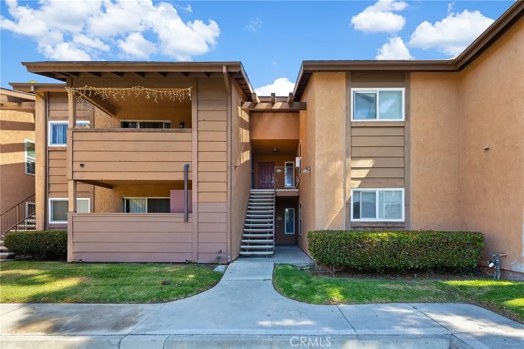 https://cdn.realtyfeed.com/cdn/127/306714166/e09bbec66410bbd2cf50941efb0f355a.webp