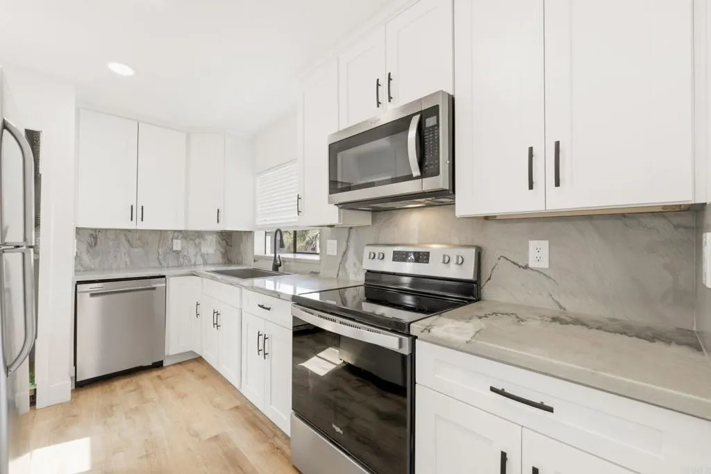 Photo #11: PTP2603541 Listing: Photo #11