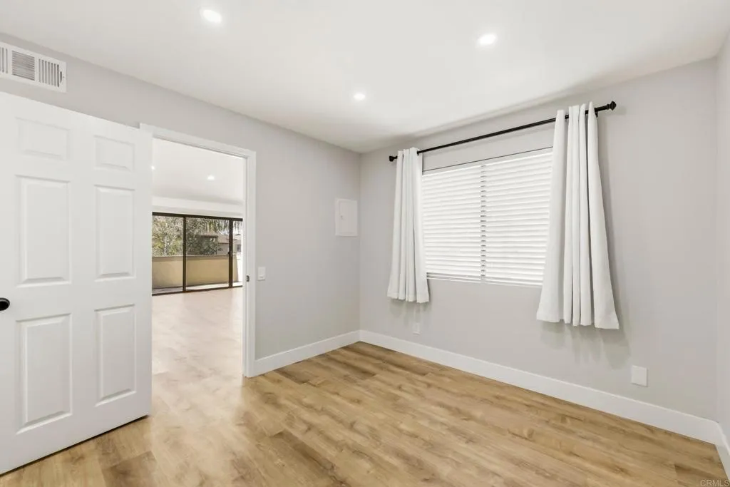 Photo #25: PTP2603541 Listing: Photo #25