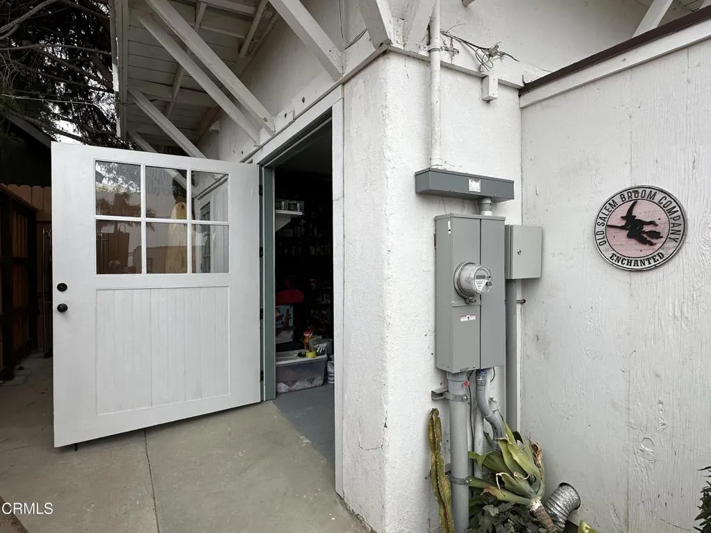 63 Lincoln Drive, Ventura, CA, 93001