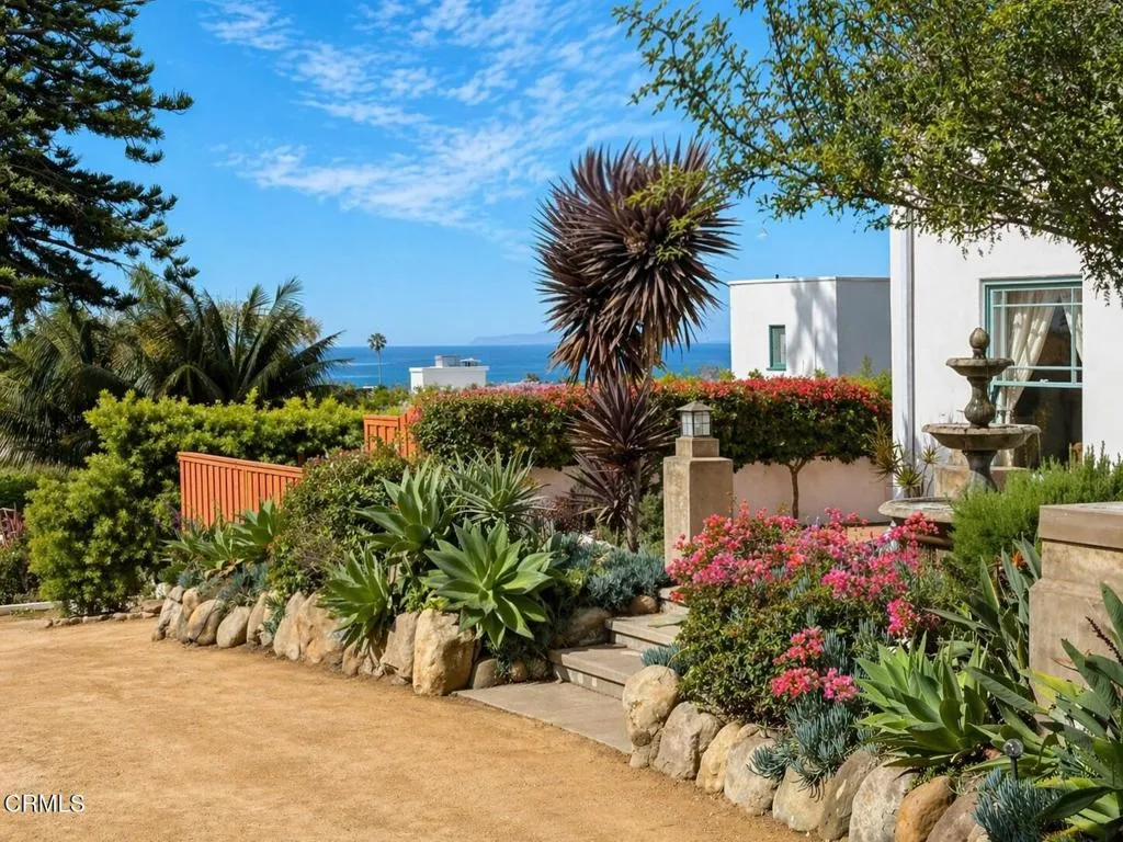 63 Lincoln Drive, Ventura, CA, 93001