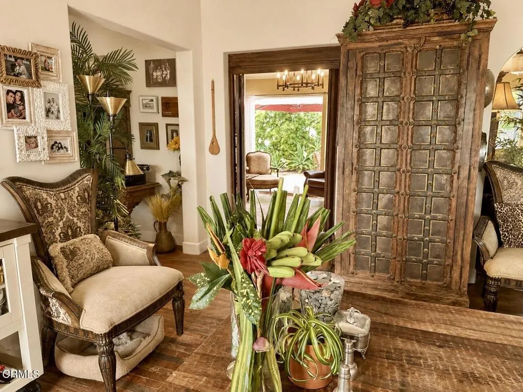 63 Lincoln Drive, Ventura, CA, 93001