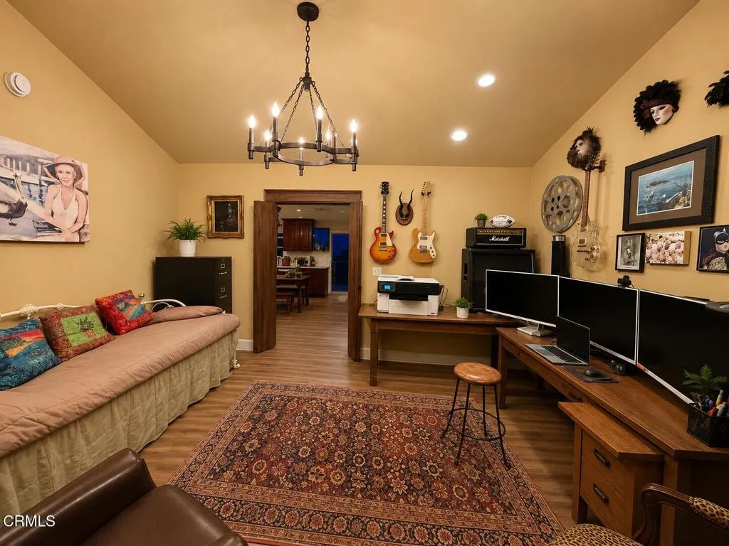 63 Lincoln Drive, Ventura, CA, 93001