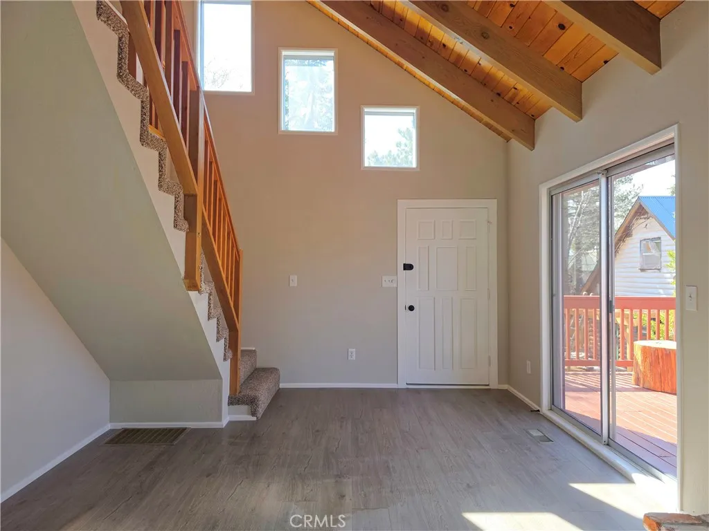 32964 Spruce Drive, Green Valley Lake, CA 92341 - Photo 5 of 16, Green Valley Lake, CA