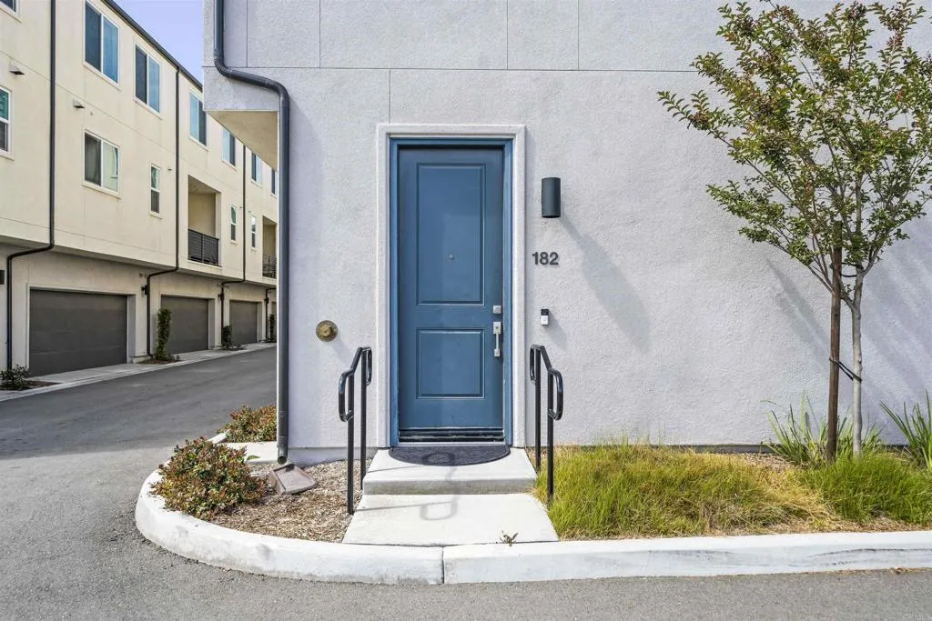 Photo #2: PTP2603544 Listing: Photo #2