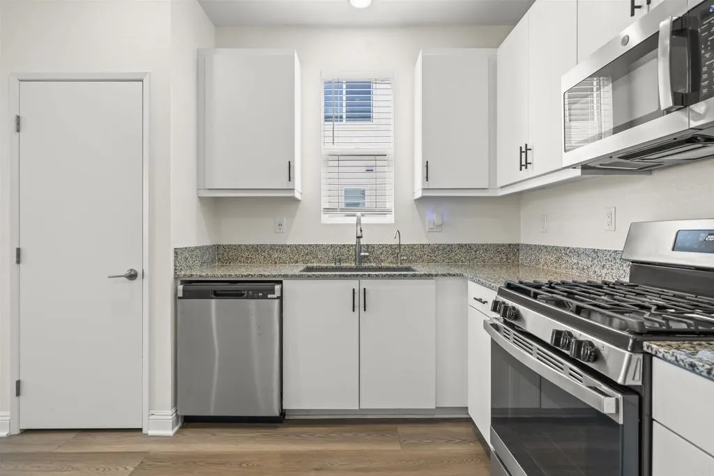 Photo #10: PTP2603544 Listing: Photo #10