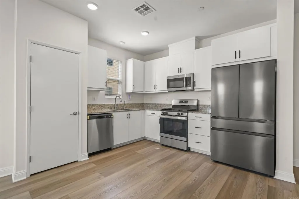 Photo #9: PTP2603544 Listing: Photo #9