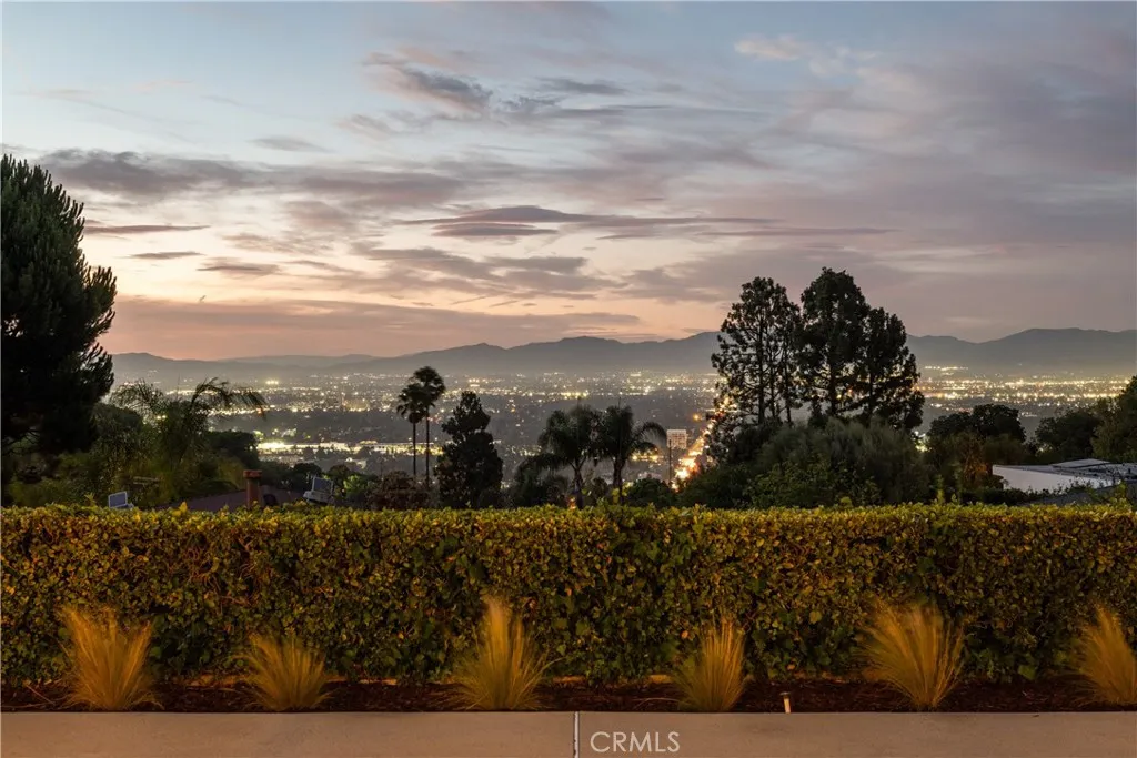 3511 Stonehill Place, Sherman Oaks, CA 91423 - Photo 2 of 41, Sherman Oaks, CA