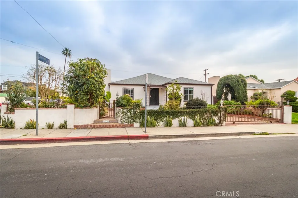 870 N Alexandria Avenue, Los Angeles, CA 90029 - Photo 2 of 47, Los Angeles, CA