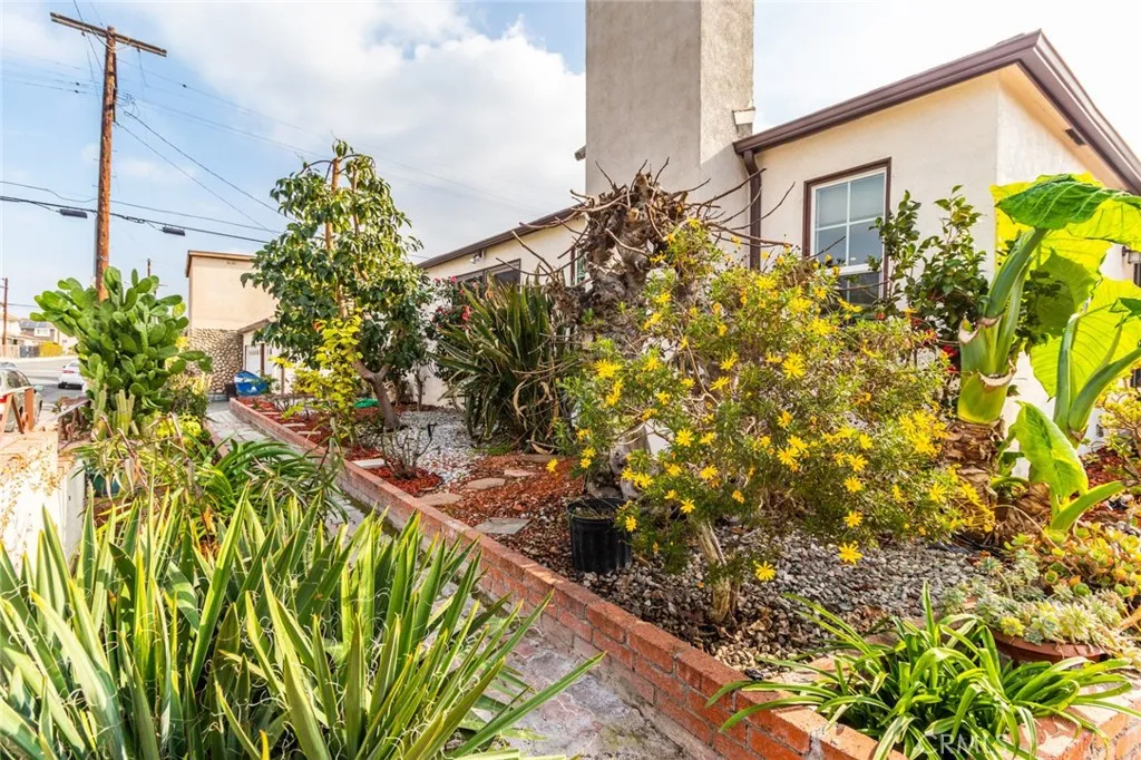 870 N Alexandria Avenue, Los Angeles, CA 90029 - Photo 5 of 47, Los Angeles, CA