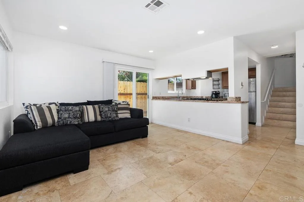 Photo #7: PTP2603545 Listing: Photo #7