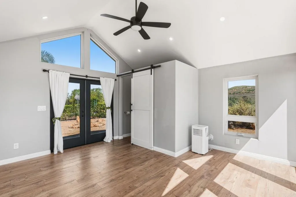https://cdn.realtyfeed.com/cdn/127/306714398/28690dd382201744d10f1aebc2f7d1dd.webp