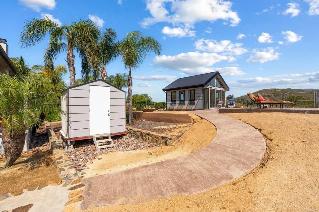 https://cdn.realtyfeed.com/cdn/127/306714398/3cf4ac625059d7a4e6d9de4957b0efd3.webp