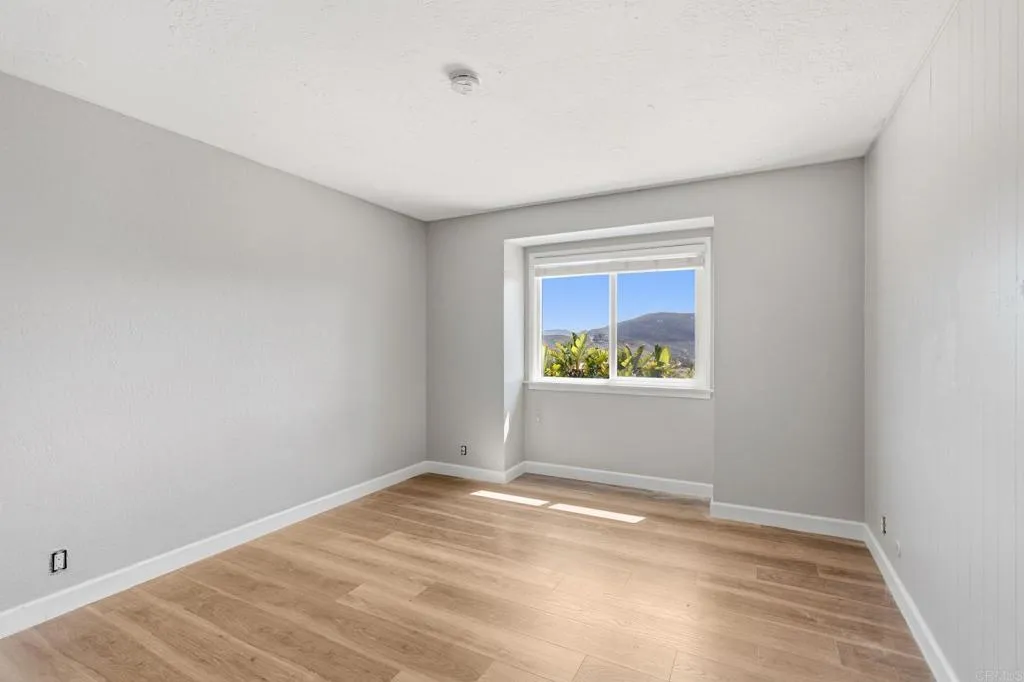 https://cdn.realtyfeed.com/cdn/127/306714398/bb8351fcd41bdc6295a904bf815685a5.webp