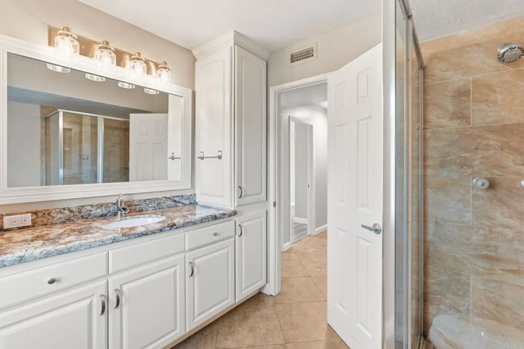https://cdn.realtyfeed.com/cdn/127/306714398/c48e674821fddcb89e35042a5e4cb0a2.webp