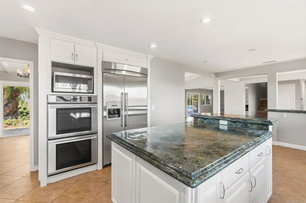 https://cdn.realtyfeed.com/cdn/127/306714398/d243911ed370d4f3378a2dd2b1807db1.webp