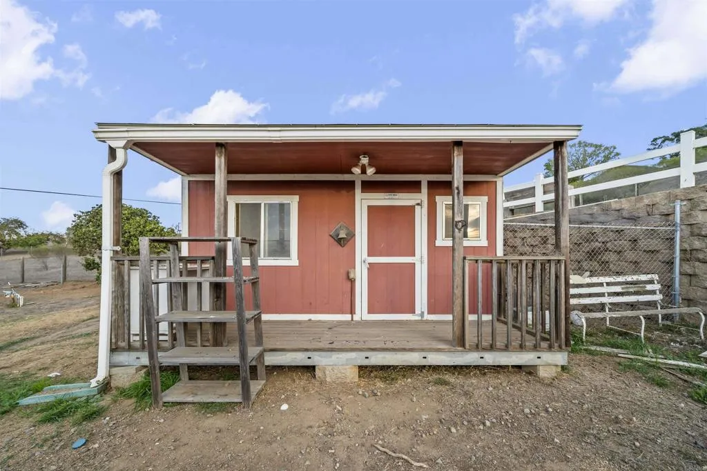 https://cdn.realtyfeed.com/cdn/127/306714428/1c5e8ae2465f841f666edf5e2d46de42.webp