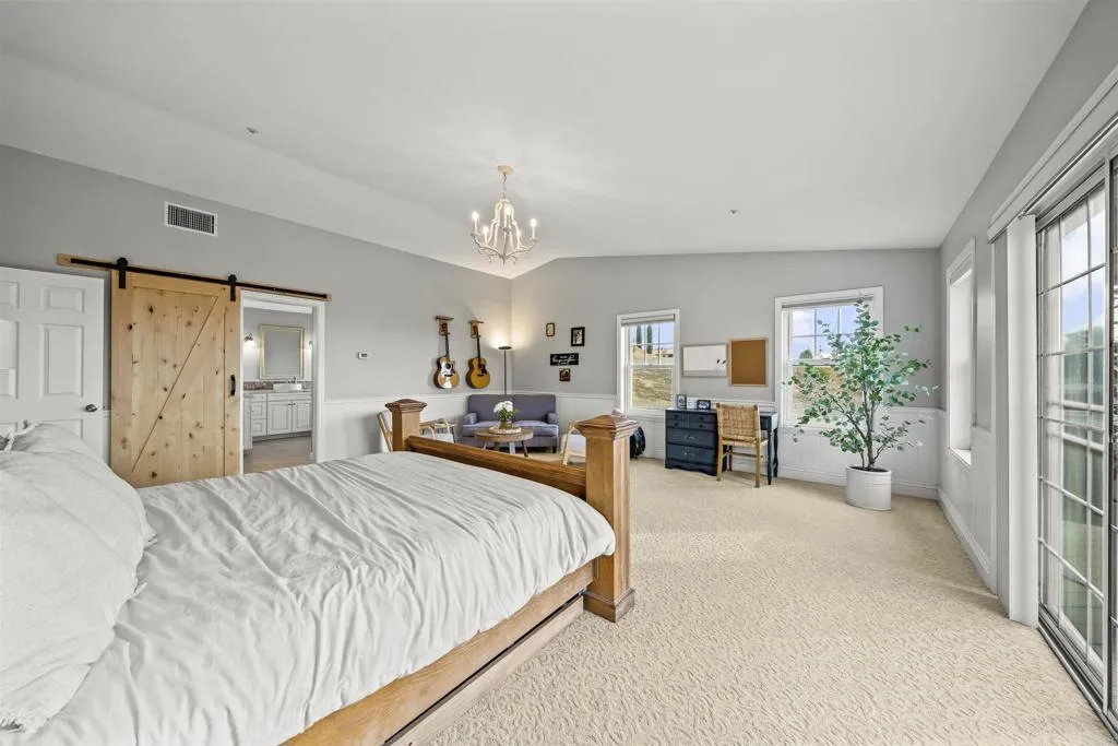 https://cdn.realtyfeed.com/cdn/127/306714428/1ec202b70dfcfedde7e740fc9a849ad7.webp