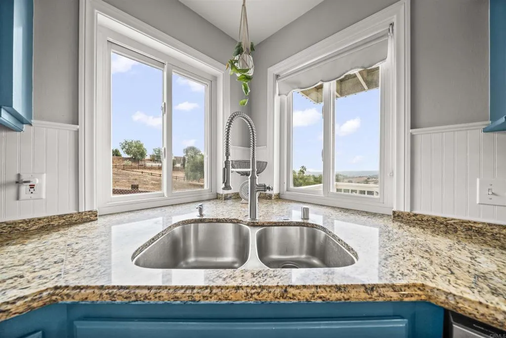 https://cdn.realtyfeed.com/cdn/127/306714428/6c1a91715560a7a42659a42cf72022af.webp