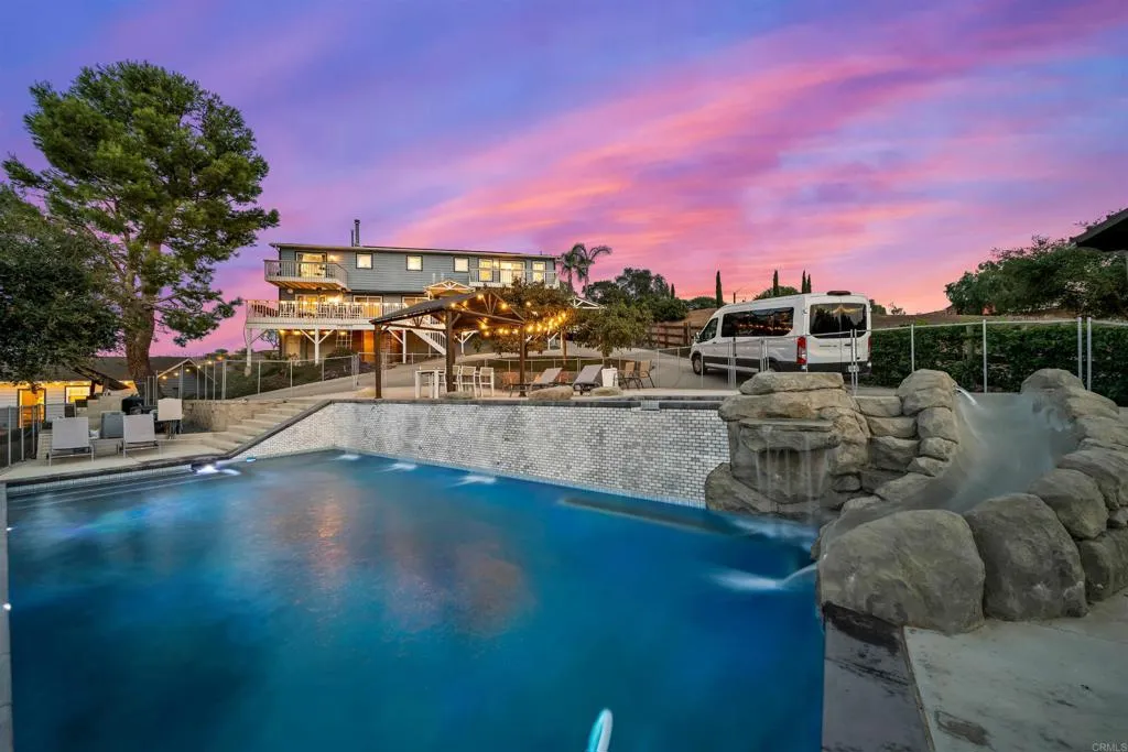 https://cdn.realtyfeed.com/cdn/127/306714428/7870b2363f4bab10f72ddc21cee0504a.webp