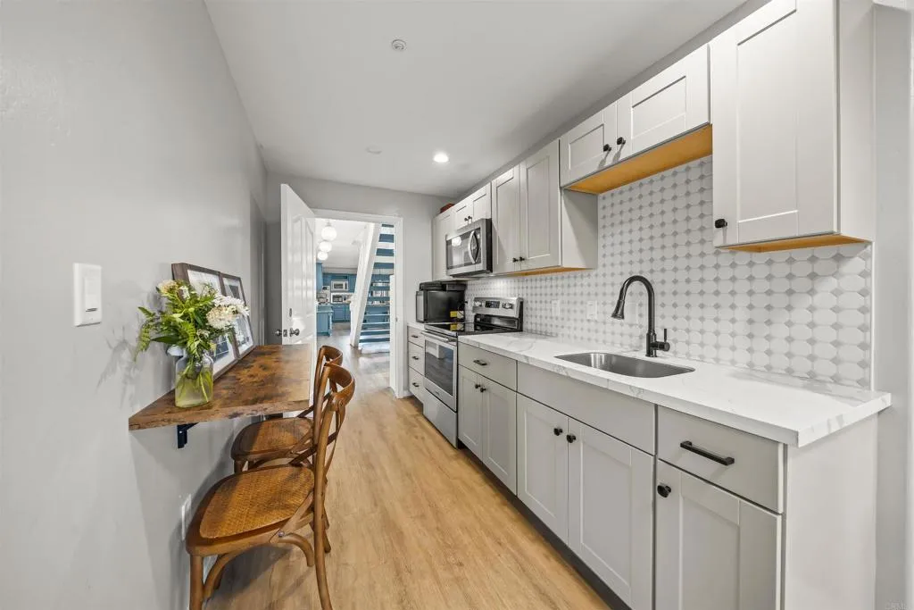 https://cdn.realtyfeed.com/cdn/127/306714428/df8968aabfc4cd462ad5764131fe301b.webp