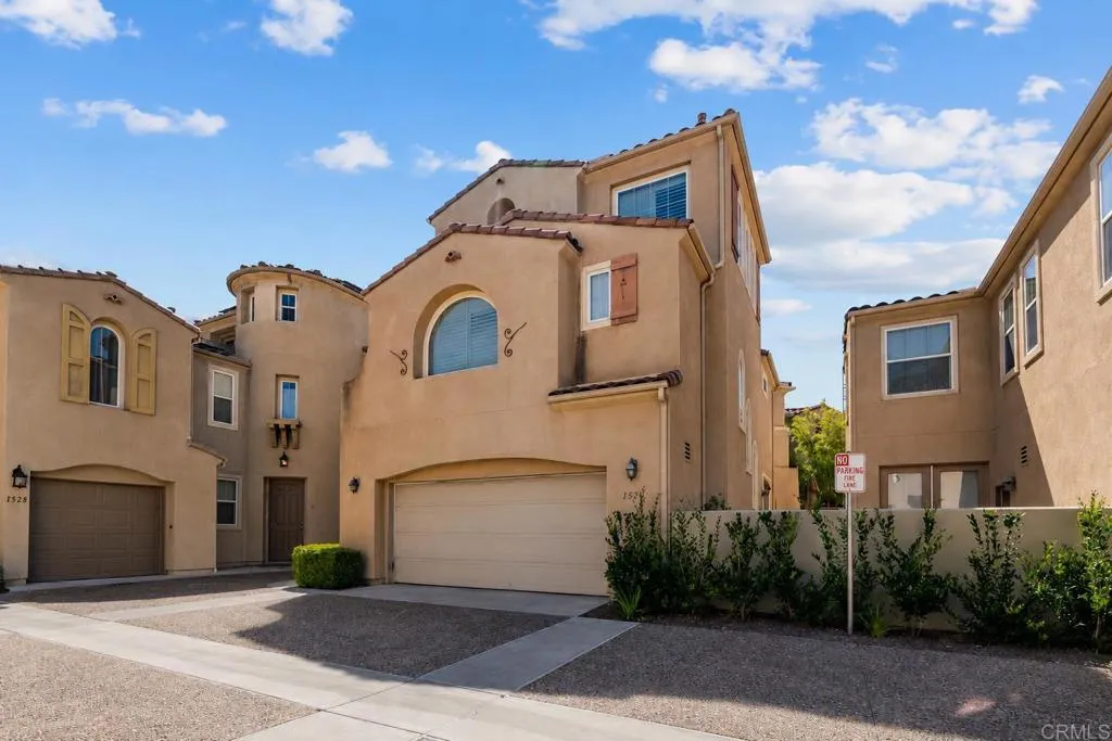 https://cdn.realtyfeed.com/cdn/127/306714430/0969fc4e1b8bf0200e85176a787e376b.webp