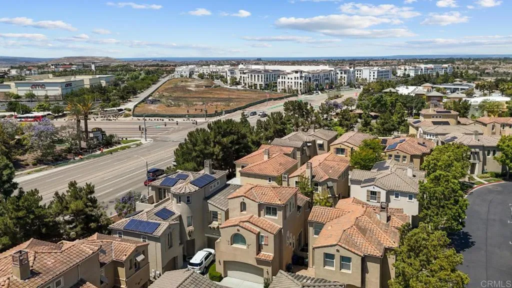 https://cdn.realtyfeed.com/cdn/127/306714430/51ad57b6daa6658b08be8e5299146677.webp