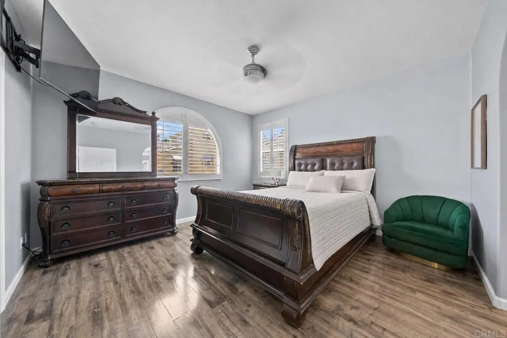 https://cdn.realtyfeed.com/cdn/127/306714430/64bb50203ad1c0448ad356095a93935a.webp