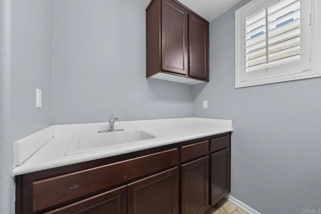 https://cdn.realtyfeed.com/cdn/127/306714430/7e751fcd9b4041a76aca01345b457b82.webp