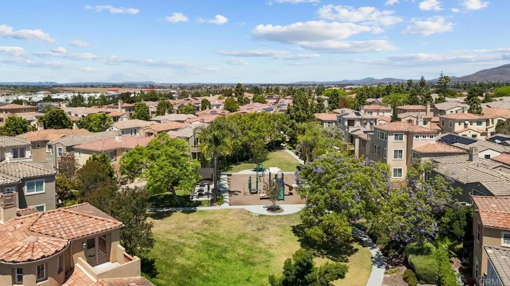https://cdn.realtyfeed.com/cdn/127/306714430/ea95eec931952bfd115a507faa5457a0.webp