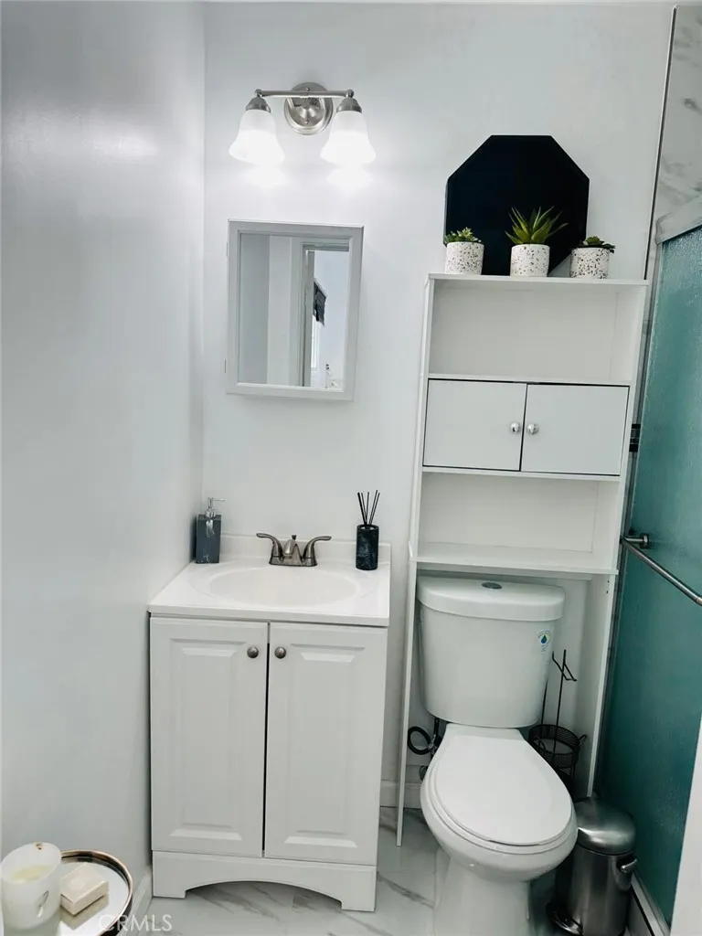 18155 Schoenborn St, Northridge, CA 91325 - Photo 3 of 4, Northridge, CA