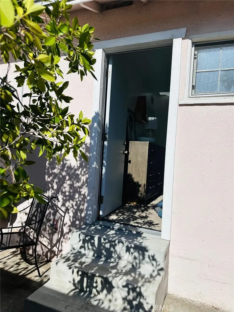 18155 Schoenborn St, Northridge, CA 91325 - Photo 2 of 4, Northridge, CA