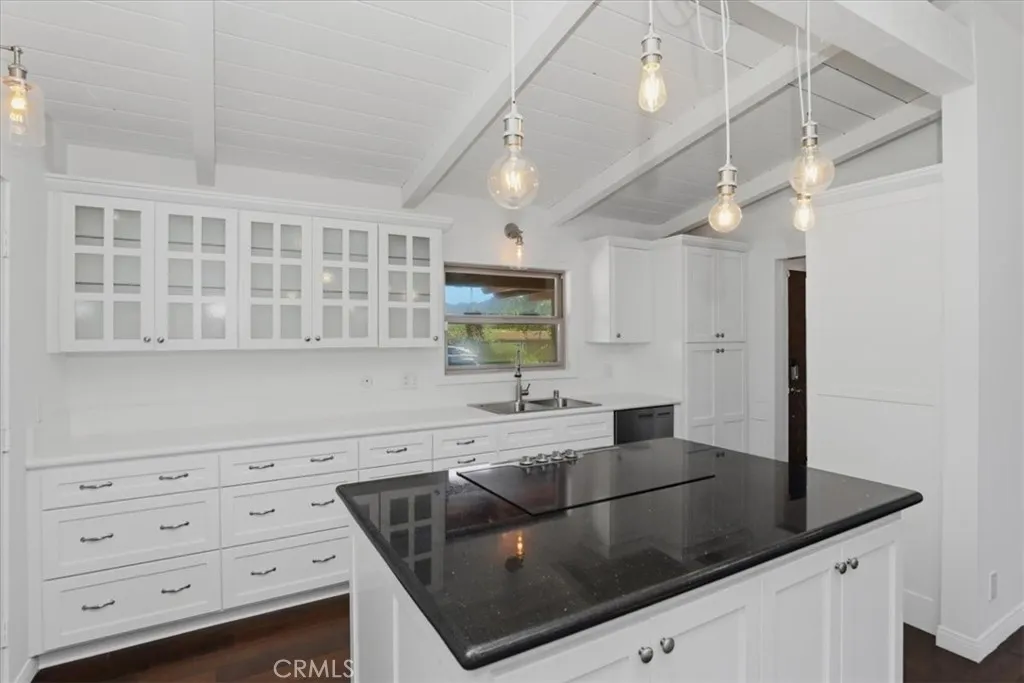 https://cdn.realtyfeed.com/cdn/127/306714504/346cc5788076c4c9822d7ccfb2d0a5a9.webp