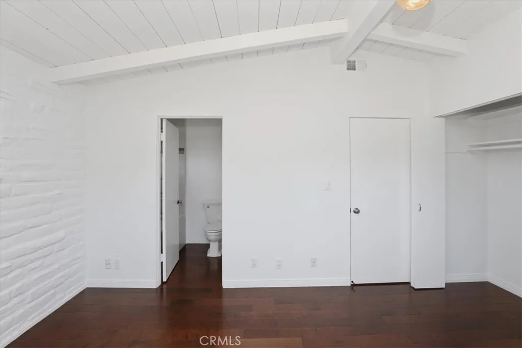 https://cdn.realtyfeed.com/cdn/127/306714504/689dd8cba05d6cbc4bb8aecf1a367fb9.webp