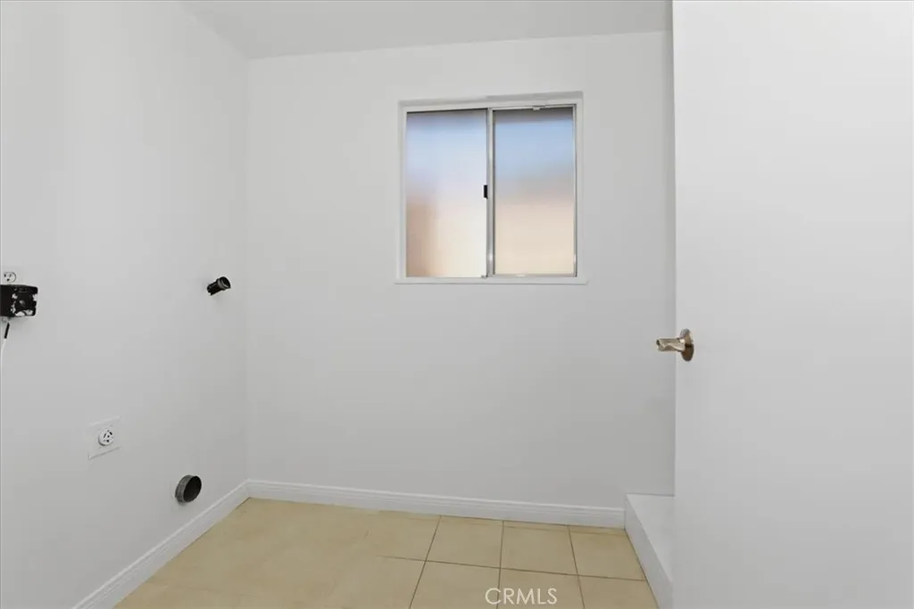 https://cdn.realtyfeed.com/cdn/127/306714504/819b35cbef6fc60fb97ba5eedf06613d.webp