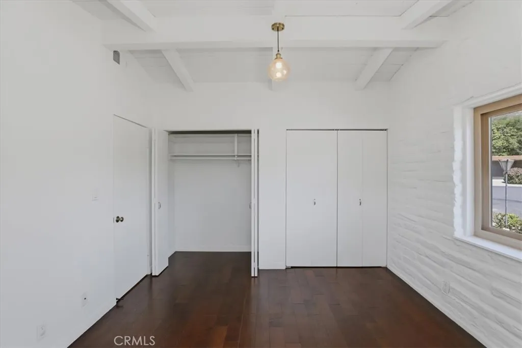 https://cdn.realtyfeed.com/cdn/127/306714504/c9704de82a4c81181e8cf286df5c28ed.webp