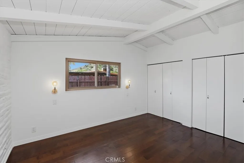 https://cdn.realtyfeed.com/cdn/127/306714504/f18b5d5bd5a97313b8678bf15d060f62.webp