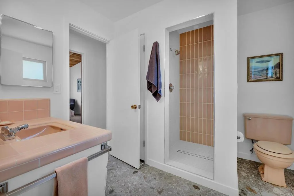 https://cdn.realtyfeed.com/cdn/127/306714510/2b9affddfd6fba69353f8115a7d09d3f.webp