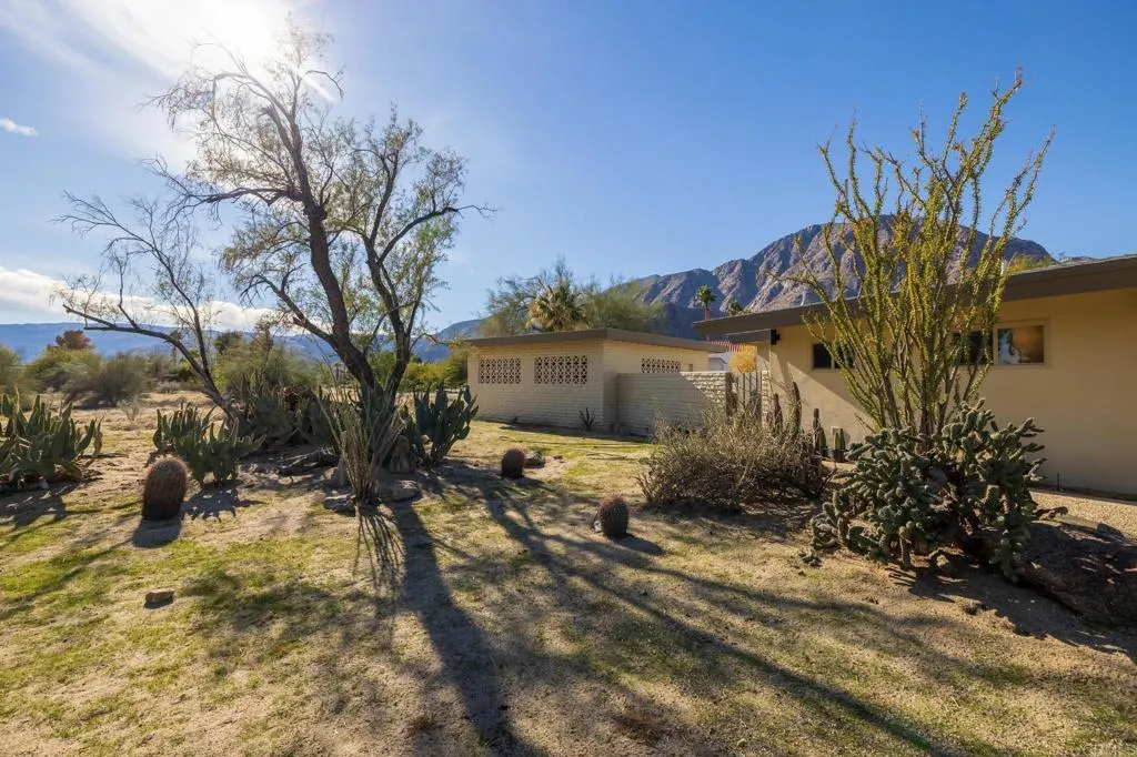 https://cdn.realtyfeed.com/cdn/127/306714510/56a6d72ef3cc09463bad1bb98a6a9045.webp
