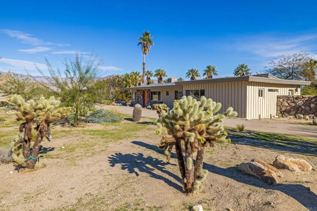 https://cdn.realtyfeed.com/cdn/127/306714510/59a4ba768c7e4b9b367302bcfd8073d9.webp